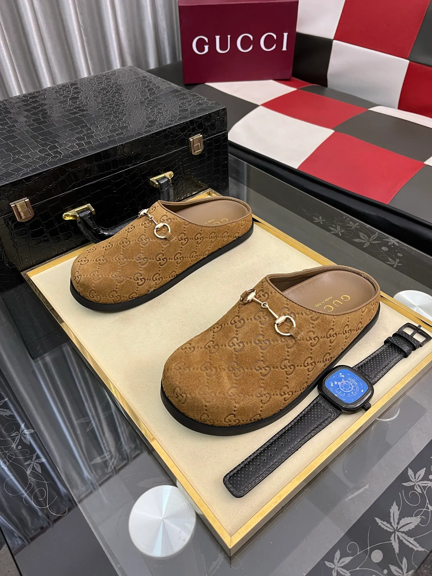 Ex-factory price: 420⌚️⌚️[Gucci] 2025 new season half-slip men's shoes, made of Italian imported first-layer frosted cowhide➕sheepskin lining, original hardware buckle, original combination wear-resistant outsole, real shot 🎬 Very comfortable on the feet, size 38-44